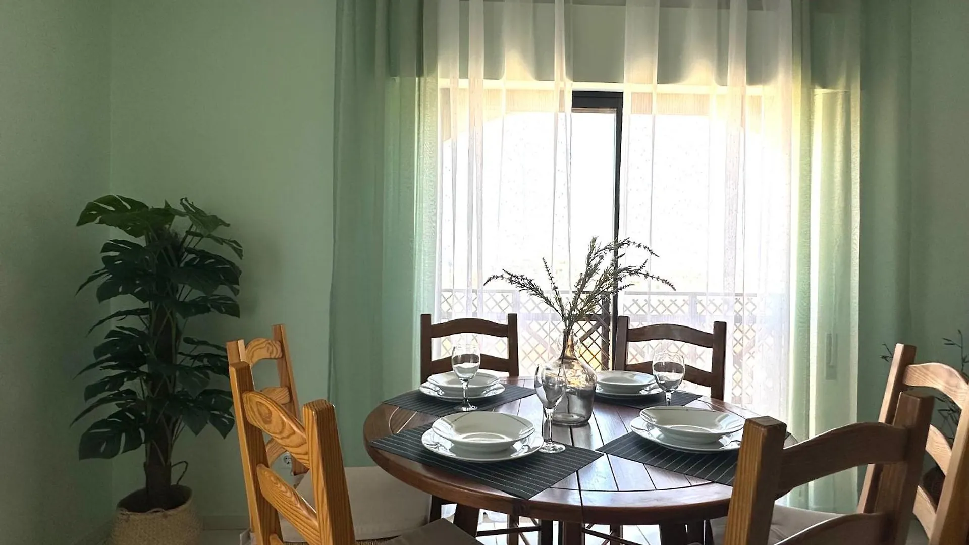 Apartamento T2 Perto Praia Da Rocha Portimao